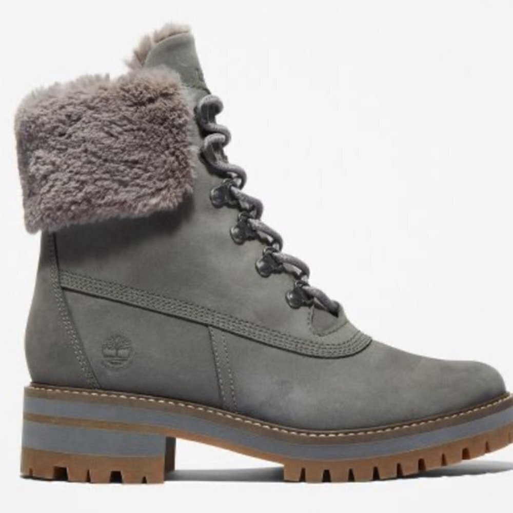 Women's Courmayeur Valley ‎ Waterproof Faux-Fur Boot